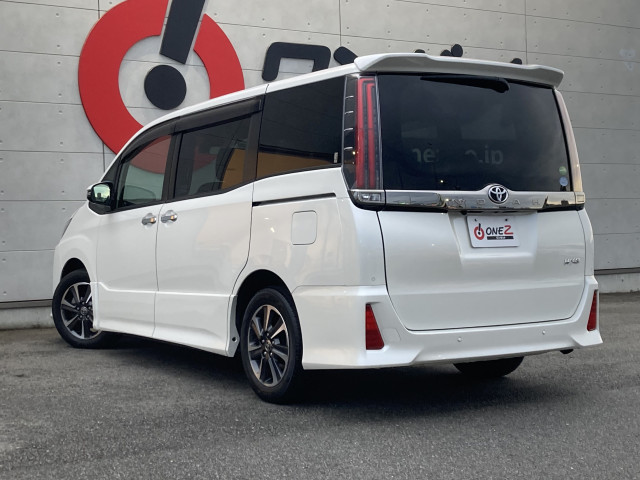 トヨタ ノア ２．０ ＳＩ ＷＸＢＩＩ R2年 () 99