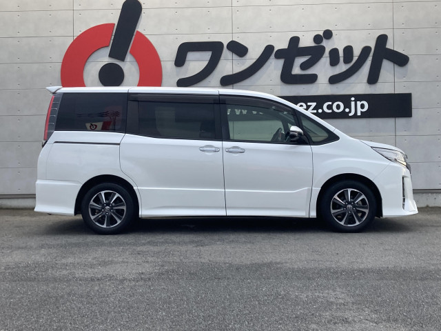 トヨタ ノア ２．０ ＳＩ ＷＸＢＩＩ R2年 () 99