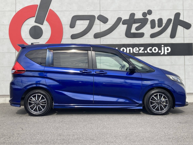 ホンダ フリード　ハイブリッド １．５ ハイブリッド モデューロＸ ホンダセンシング R1年 () 99