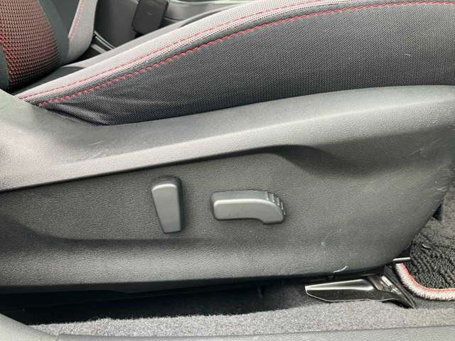 スバル インプレッサスポーツ ２．０ ＳＴＩ スポーツ R2年 () 99