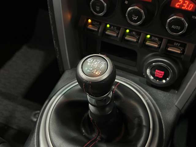 トヨタ ８６ ２．０ ＧＴ リミテッド H25年 (関東) 99