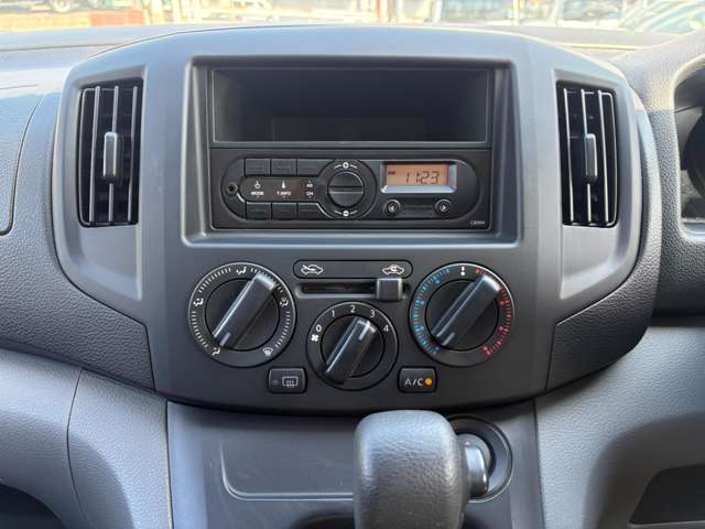 日産 ＮＶ２００バネットバン １．６ ＶＸ H29年 (九州・沖縄) 99