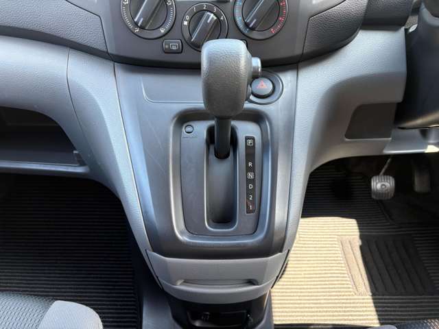日産 ＮＶ２００バネットバン １．６ ＶＸ H29年 (九州・沖縄) 99