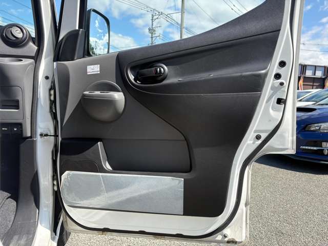 日産 ＮＶ２００バネットバン １．６ ＶＸ H29年 (九州・沖縄) 99