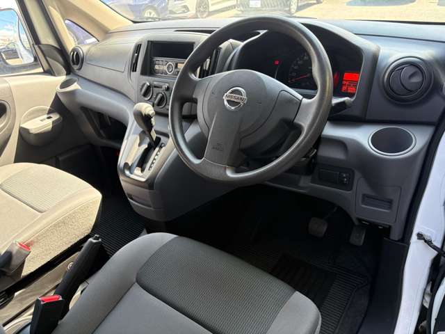 日産 ＮＶ２００バネットバン １．６ ＶＸ H29年 (九州・沖縄) 99