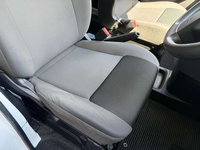 日産 ＮＶ２００バネットバン １．６ ＶＸ H29年 (九州・沖縄) 99