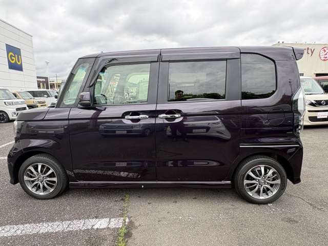 ホンダ Ｎ　ＢＯＸ カスタム ６６０ Ｌ R3年 (近畿) 99