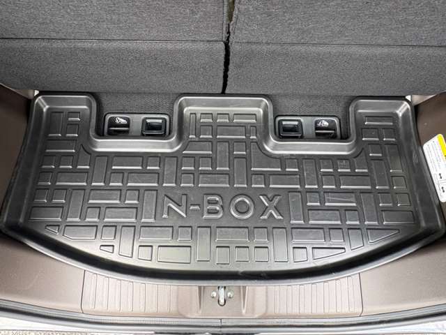 ホンダ Ｎ　ＢＯＸ ６６０ Ｌ R4年 (近畿) 99