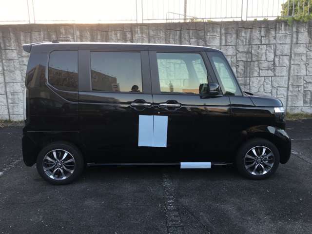 ホンダ Ｎ　ＢＯＸ カスタム ６６０ R7年 (近畿) 99