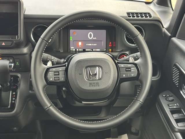 ホンダ Ｎ　ＢＯＸ カスタム ６６０ ターボ コーディネートスタイル ２トーン R8年 () 99