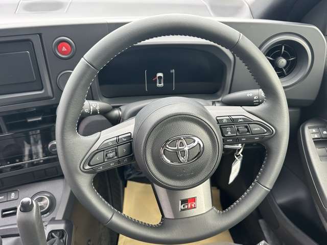 トヨタ ＧＲヤリス １．６ ＲＣ ４ＷＤ R8年 () 99