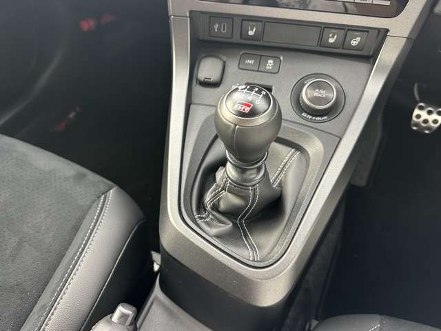 トヨタ ＧＲヤリス １．６ ＲＺ ハイ パフォーマンス ４ＷＤ R6年 () 99