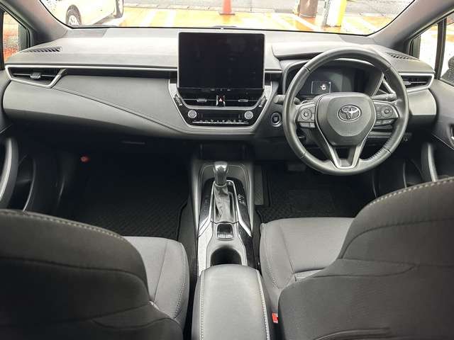 トヨタ カローラスポーツ ２．０ Ｇ R5年 () 99
