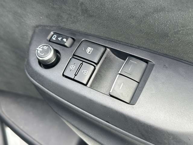 トヨタ ＧＲヤリス １．５ ＲＳ R2年 () 99