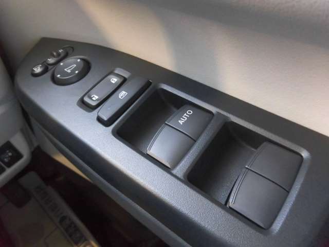 ホンダ Ｎ　ＢＯＸ ６６０ ファッションスタイル モノトーン R8年 (東海) 99