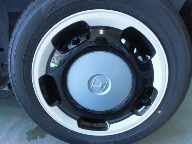 ホンダ Ｎ　ＢＯＸ ６６０ ファッションスタイル モノトーン R8年 (東海) 99