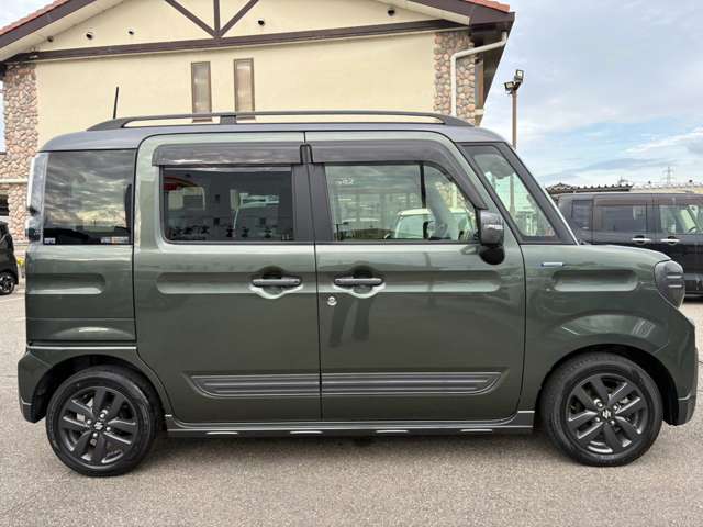 スズキ スペーシア　ギア ６６０ ギア ハイブリッド ＸＺターボ ４ＷＤ R4年 (甲信越・北陸) 99