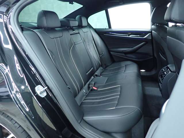 ＢＭＷ ５シリーズ ５２３ｉ　Ｍスポーツ H30年 (九州・沖縄) 99