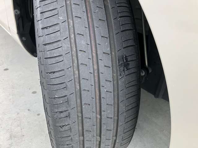 トヨタ アクア １．５ Ｚ R4年 (関東) 99