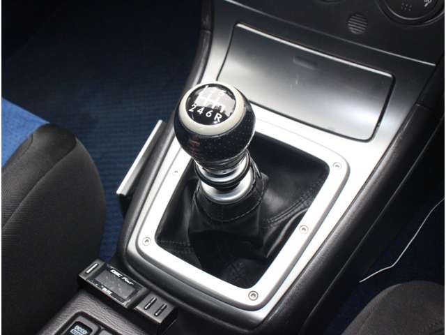 スバル インプレッサ ２．０ ＷＲＸ ４ＷＤ H16年 () 99