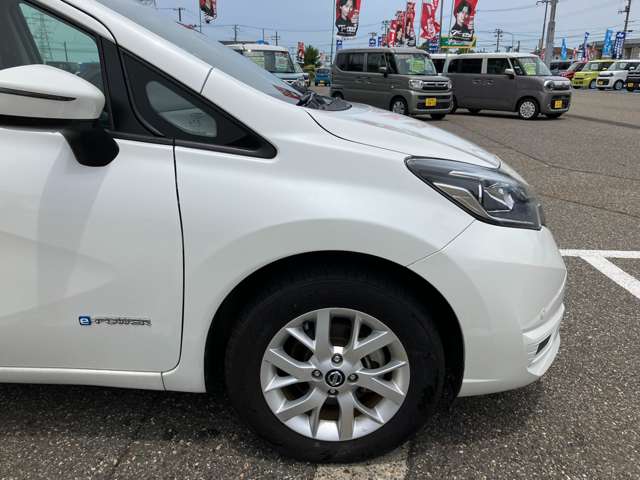 日産 ノート １．２ Ｅ－ＰＯＷＥＲ Ｘ R1年 (甲信越・北陸) 99