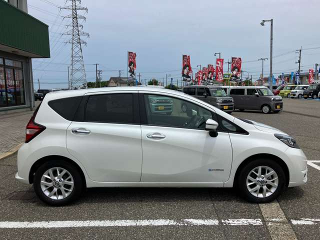 日産 ノート １．２ Ｅ－ＰＯＷＥＲ Ｘ R1年 (甲信越・北陸) 99
