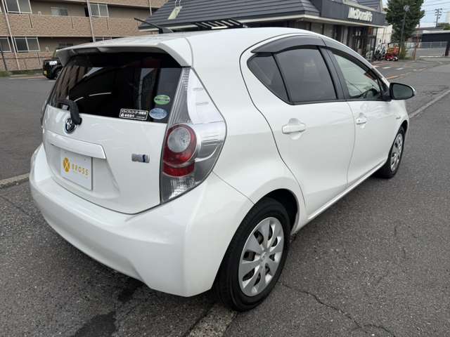トヨタ アクア １．５ Ｓ H25年 (甲信越・北陸) 99