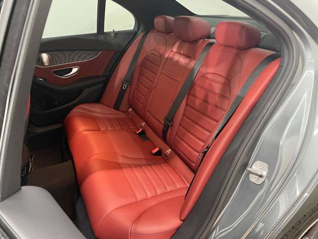 メルセデスベンツ Ｃクラス Ｃ２２０Ｄ ローレウス エディション スポーツプラスパッケージ ディーゼルターボ R1年 () 99