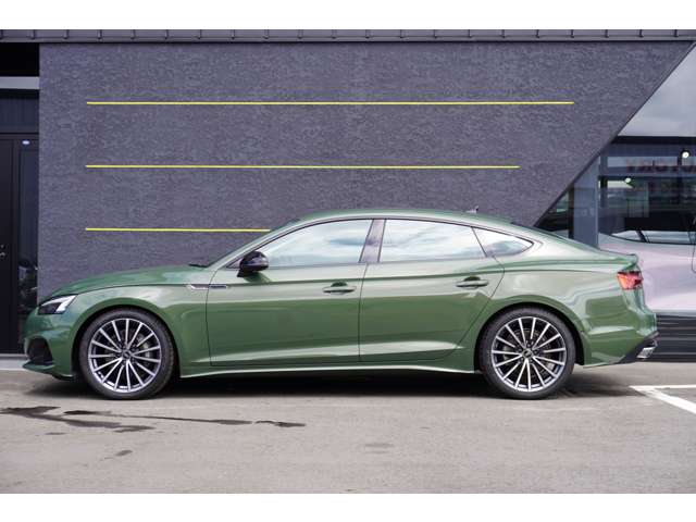 アウディ Ａ５　スポーツバック ４０ ＴＤＩ クワトロ アドバンスト ４ＷＤ R4年 (東北) 99