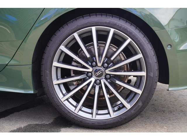 アウディ Ａ５　スポーツバック ４０ ＴＤＩ クワトロ アドバンスト ４ＷＤ R4年 (東北) 99