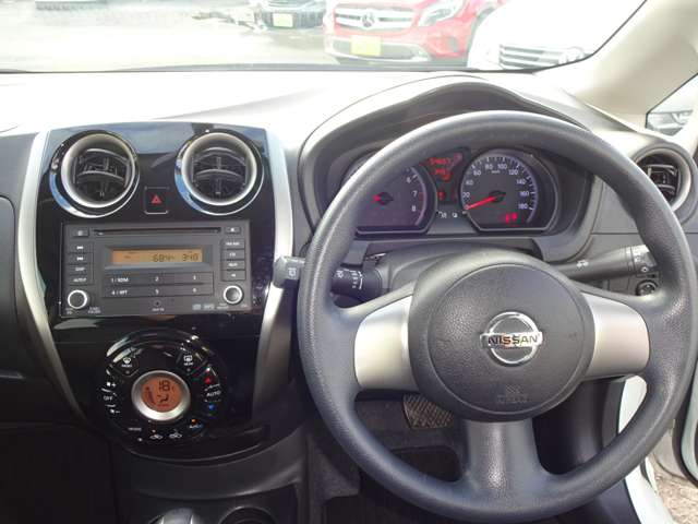 日産 ノート １．２ Ｘ ＦＯＵＲ ４ＷＤ H26年 (東北) 99