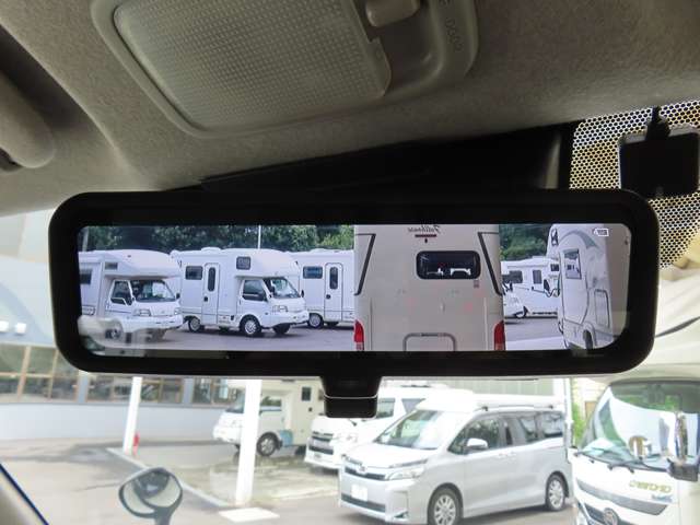 トヨタ ハイエースバン モビーディック R5年 (関東) 99