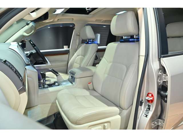トヨタ ランドクルーザー ４．６ ＡＸ Ｇセレクション ４ＷＤ H29年 () 99