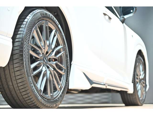 レクサス ＲＸ５００ｈ ５００Ｈ Ｆスポーツ パフォーマンス ４ＷＤ R5年 () 99