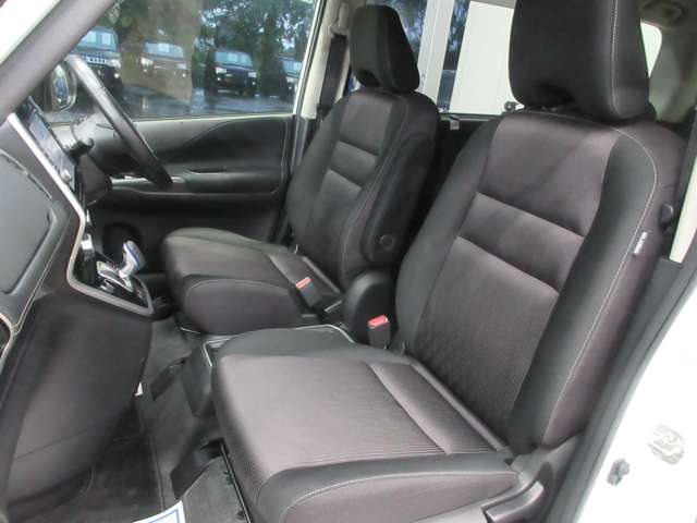 日産 セレナ １．２ Ｅ－ＰＯＷＥＲ ハイウェイスター Ｖ H30年 (関東) 99