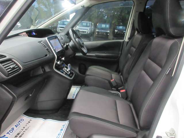 日産 セレナ １．２ Ｅ－ＰＯＷＥＲ ハイウェイスター Ｖ H30年 (関東) 99