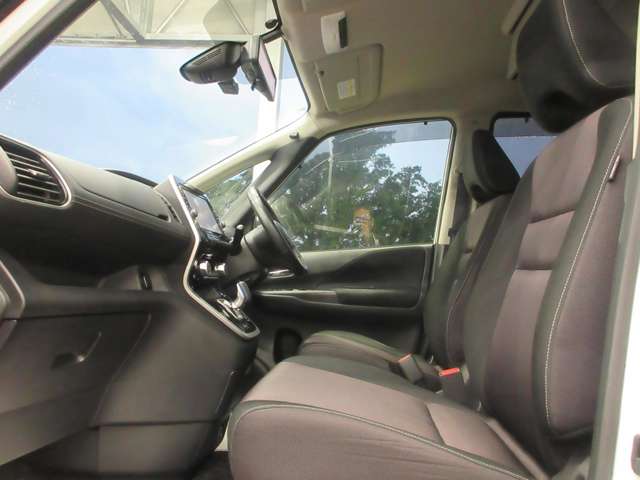 日産 セレナ １．２ Ｅ－ＰＯＷＥＲ ハイウェイスター Ｖ H30年 (関東) 99