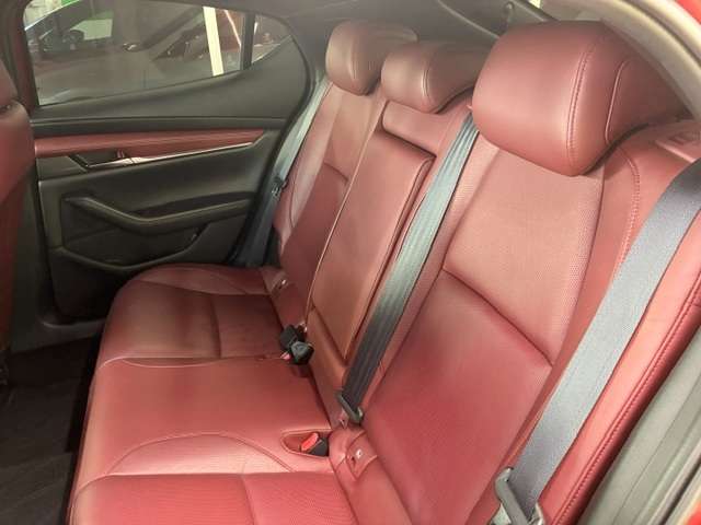マツダ ＭＡＺＤＡ３　ファストバック ２．０ ２０Ｓ バーガンディ セレクション R1年 () 99