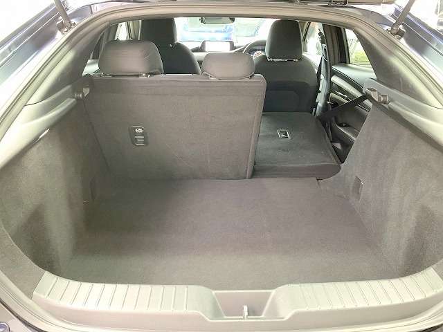 マツダ ＭＡＺＤＡ３　ファストバック １．８ ＸＤ バーガンディ セレクション ディーゼルターボ R1年 () 99