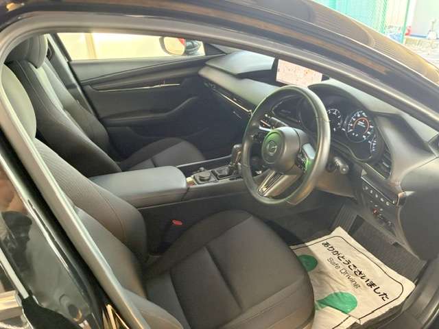 マツダ ＭＡＺＤＡ３　ファストバック １．８ ＸＤ ブラックトーンエディション ディーゼルターボ R5年 () 99