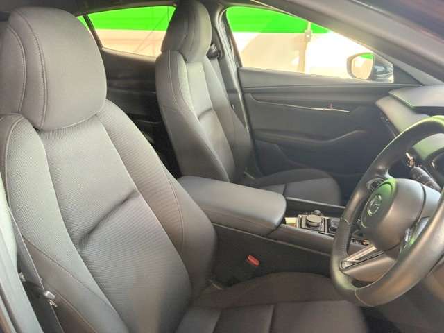 マツダ ＭＡＺＤＡ３　ファストバック １．８ ＸＤ ブラックトーンエディション ディーゼルターボ R5年 () 99