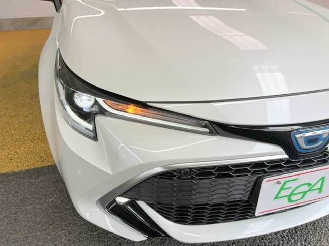 トヨタ カローラスポーツ　ハイブリッド １．８ ハイブリッド Ｇ Ｚ R1年 () 99