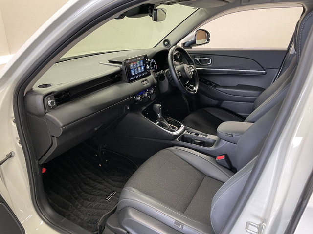 ホンダ ヴェゼル １．５ Ｅ：ＨＥＶ Ｚ ４ＷＤ R6年 () 99