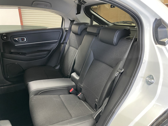 ホンダ ヴェゼル １．５ Ｅ：ＨＥＶ Ｚ ４ＷＤ R6年 () 99