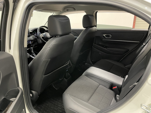 ホンダ ヴェゼル １．５ Ｅ：ＨＥＶ Ｚ ４ＷＤ R3年 () 99