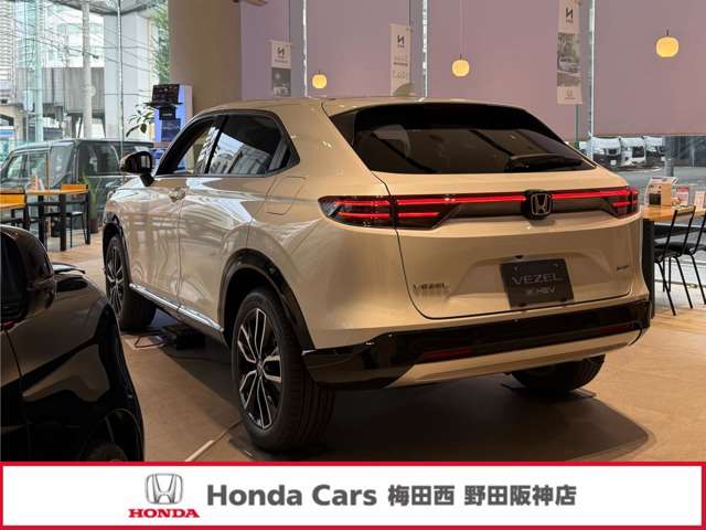 ホンダ ヴェゼル １．５ Ｅ：ＨＥＶ Ｚ R8年 (近畿) 99