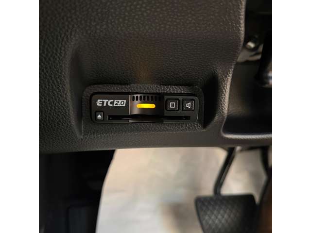 ホンダ ヴェゼル １．５ Ｅ：ＨＥＶ Ｚ R8年 (近畿) 99