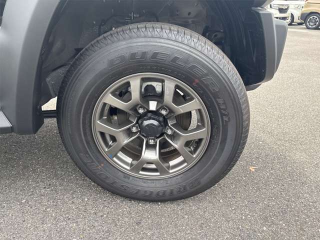 スズキ ジムニー　ノマド １．５ ＦＣ ４ＷＤ R8年 () 99