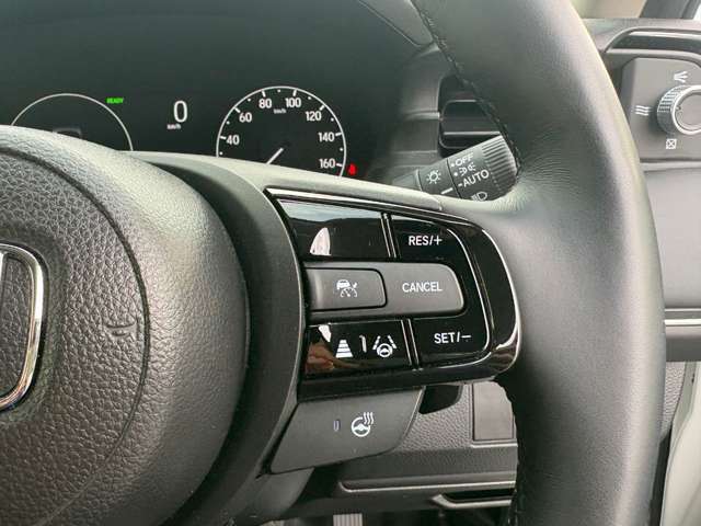ホンダ ヴェゼル １．５ Ｅ：ＨＥＶ Ｚ R7年 (近畿) 99