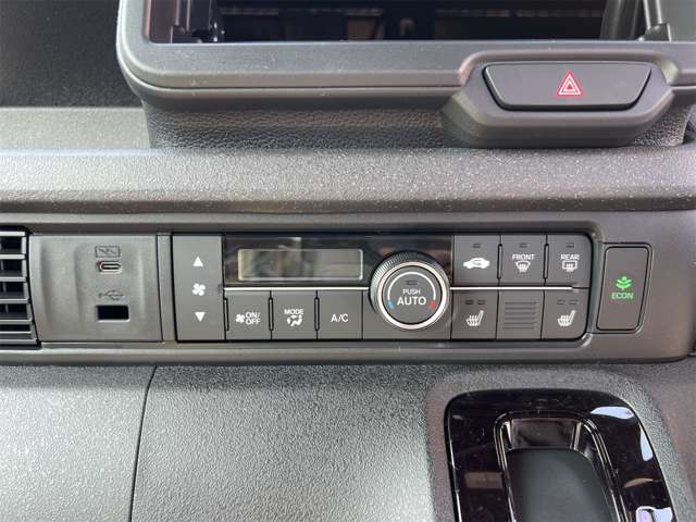 ホンダ Ｎ　ＢＯＸ カスタム ６６０ R7年 (近畿) 99